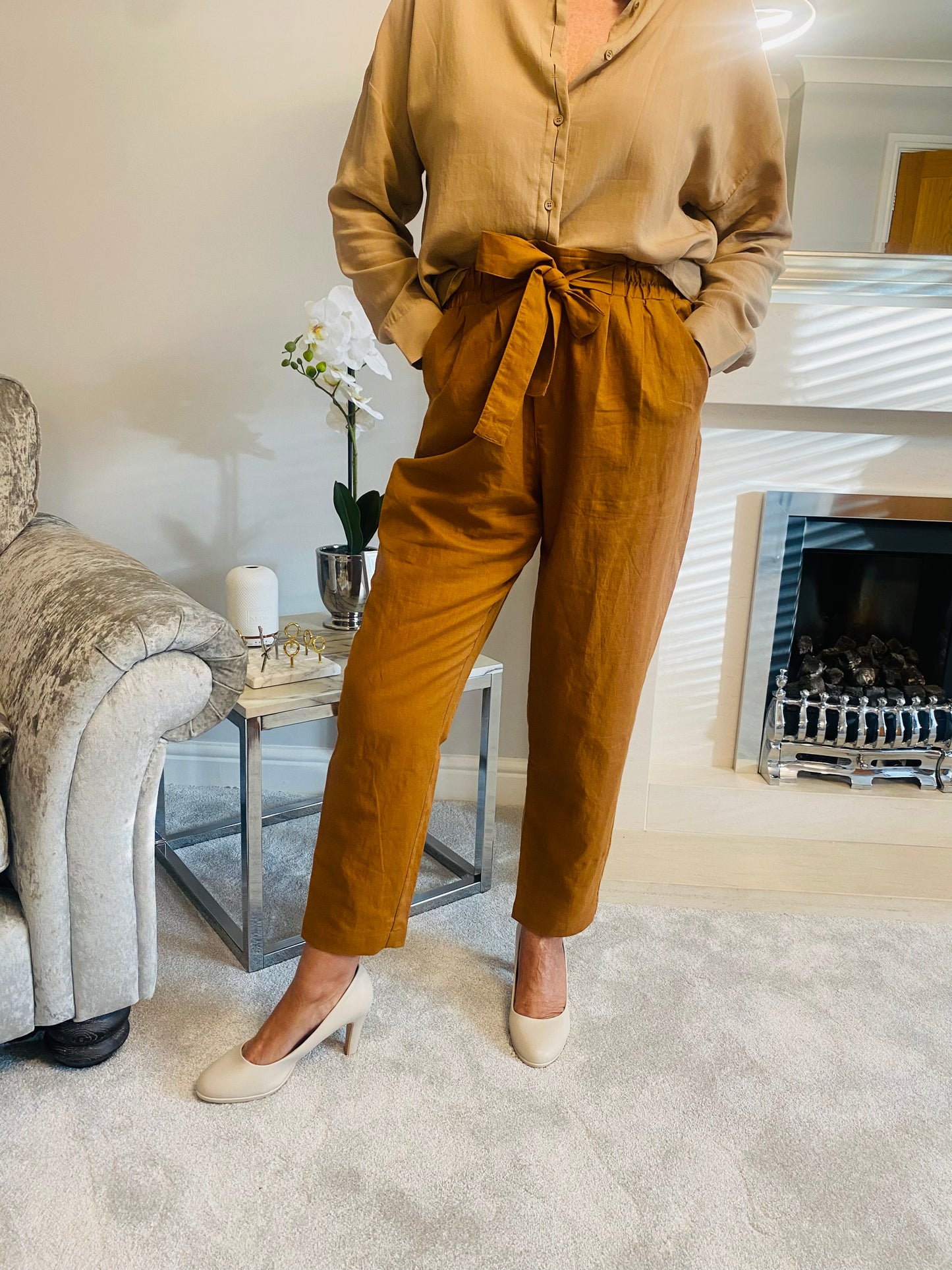 Miss Sparrow Linen Trousers in Tan