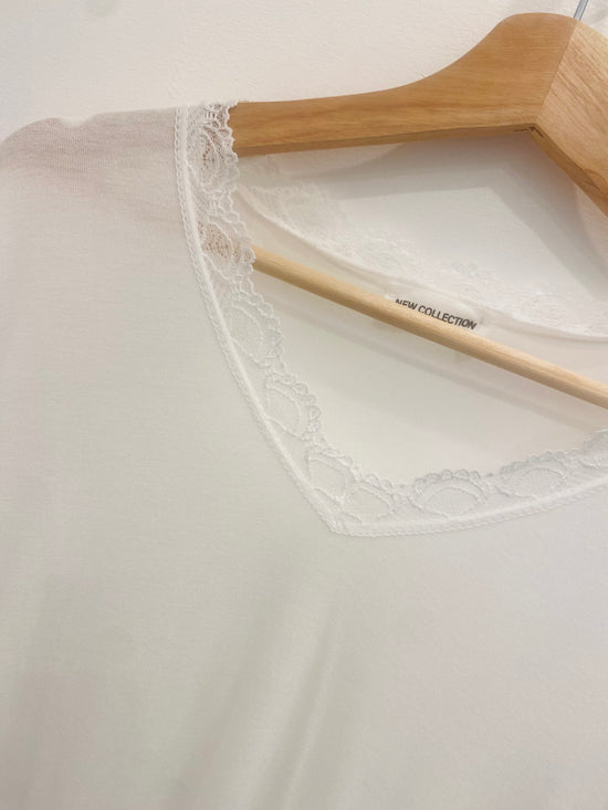 Load image into Gallery viewer, Lacey Layering Top In White