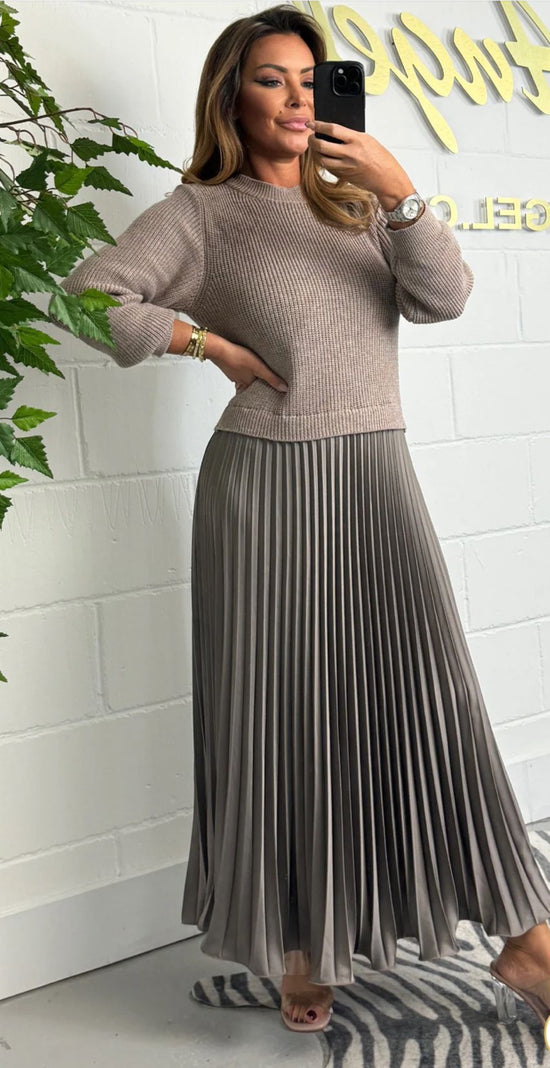 Georgia Dress In Taupe